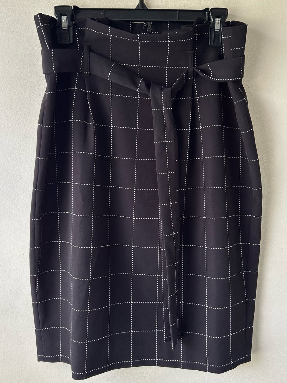 5 FOR $25 | Liz Claiborne Career Modest Pencil Paperbag Waist Skirt Grid Black 8